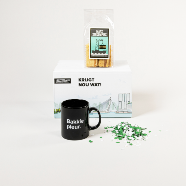 Afbeelding van een bakkie pleur pakket koekie erbij